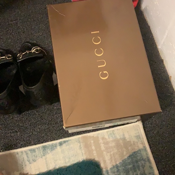 Selling preloved gucci pumps in pristine condition.36 C - Picture 4 of 4